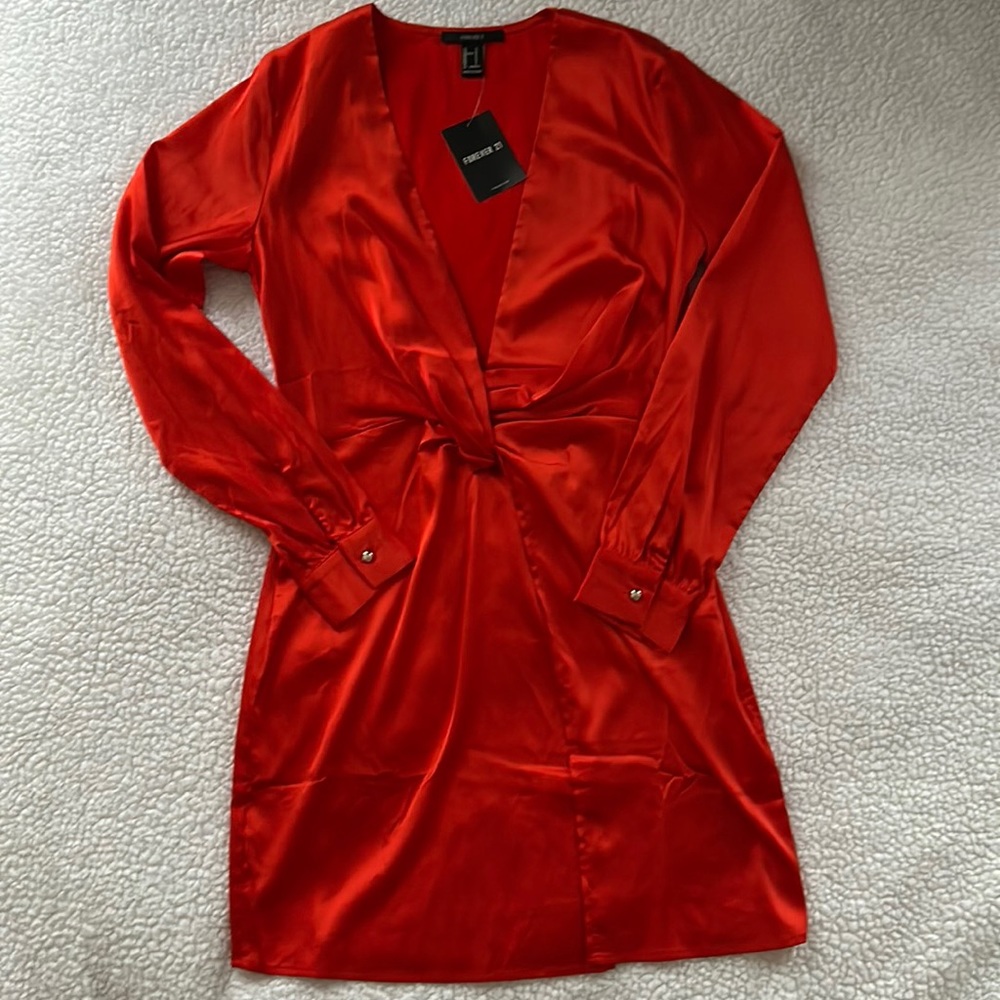 NEW Forever 21 Satin Mini Dress w/Split (Tomato Color)
